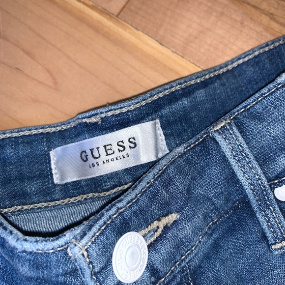 Guess shorts - Picture 3 of 5